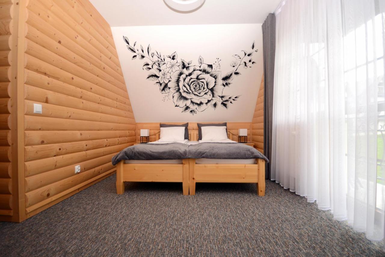 Udany Apartment Brzegi  Luaran gambar