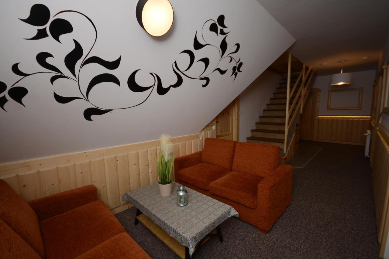 Udany Apartment Brzegi  Luaran gambar