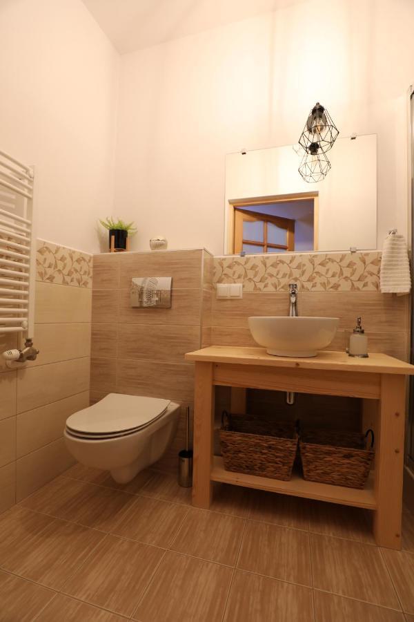 Udany Apartment Brzegi  Luaran gambar